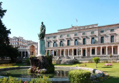 museum ans statue corfu